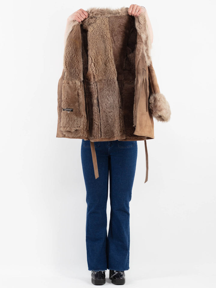 Vintage 70's Women Sheepskin Coat in BeigeV9902