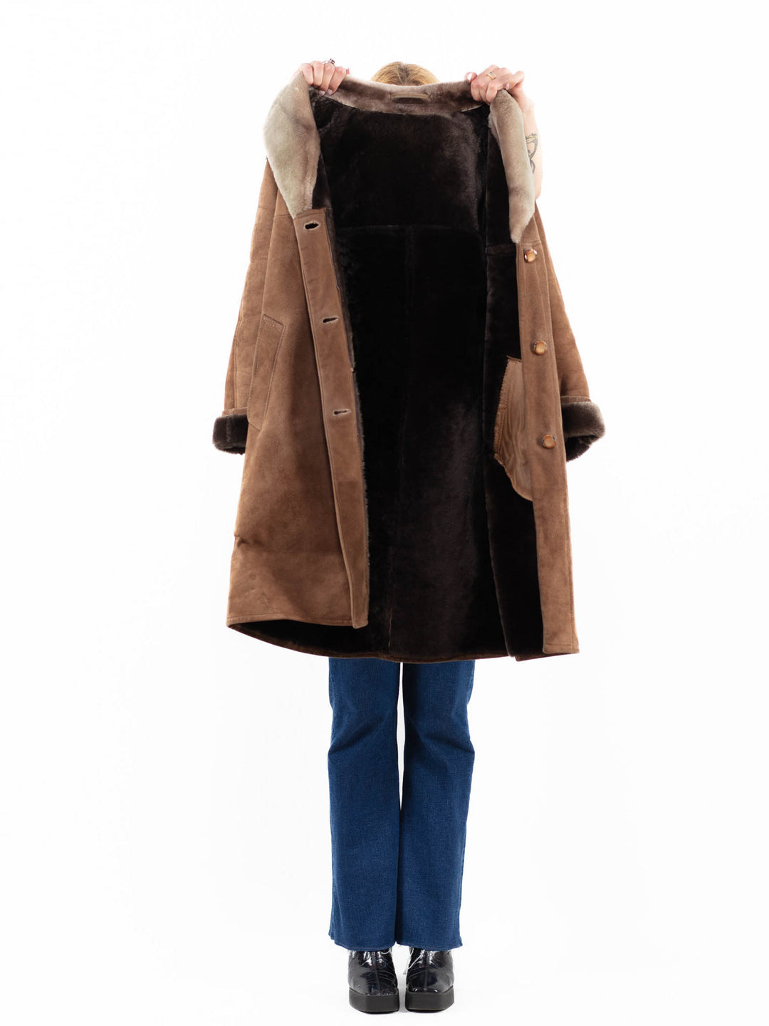 Vintage 70's Women Sheepskin Coat in BrownA0091