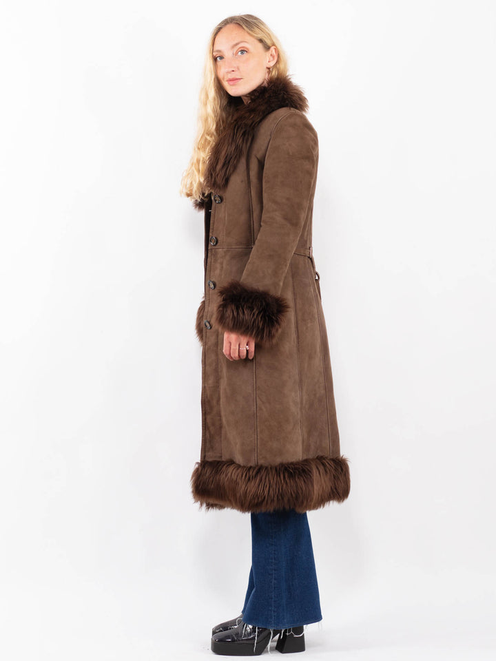 Vintage 70's Women Sheepskin Coat in BrownA0408