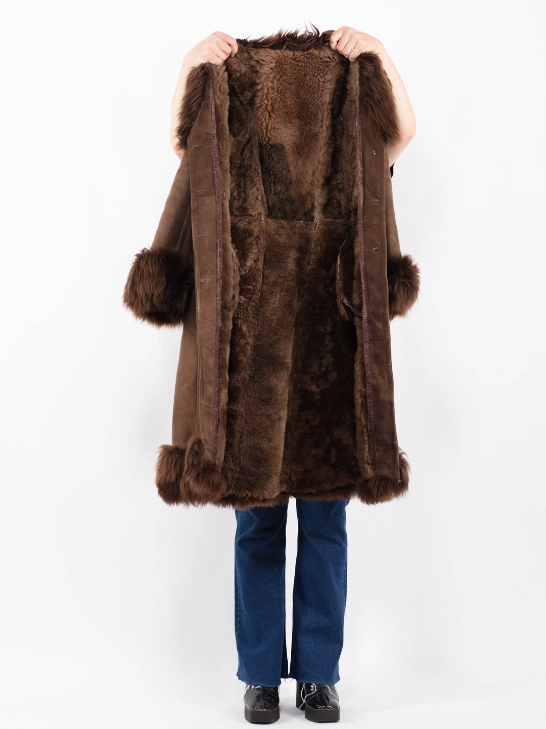 Vintage 70's Women Sheepskin Coat in BrownA0408