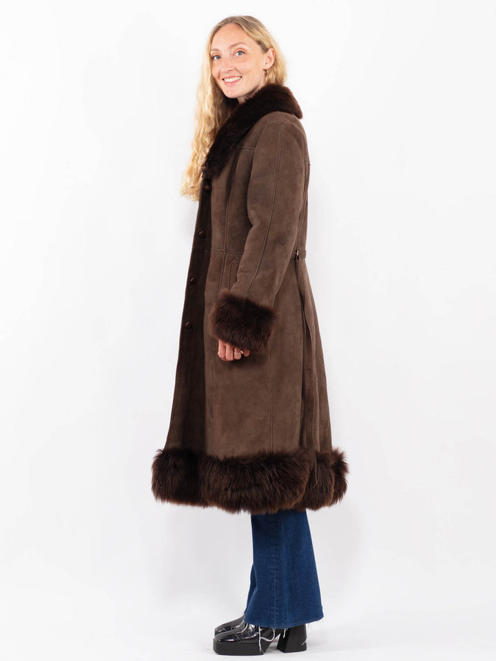 Vintage 70's Women Sheepskin Coat in BrownA0410