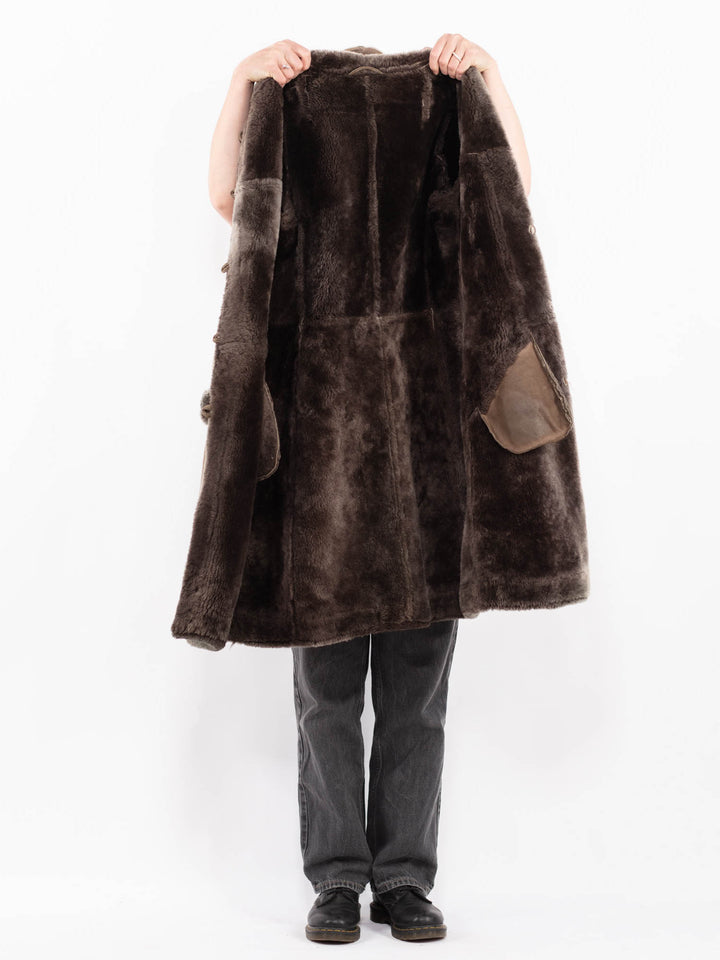 Vintage 70's Women Sheepskin Coat in Brown