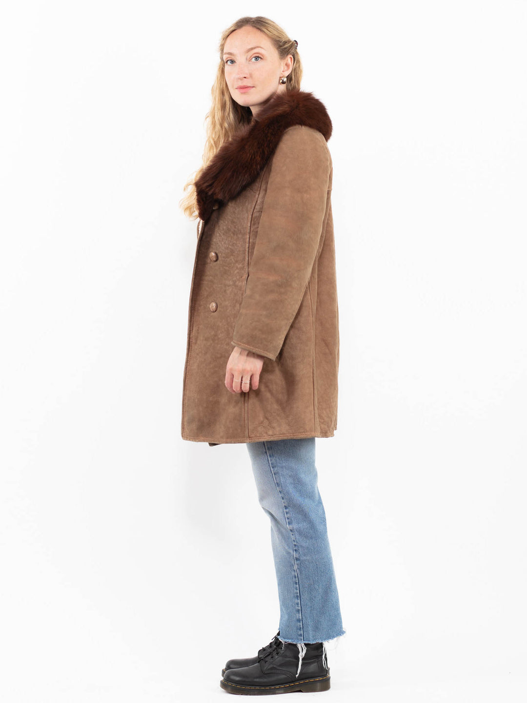 Vintage 70's Women Sheepskin Coat in BrownA0330