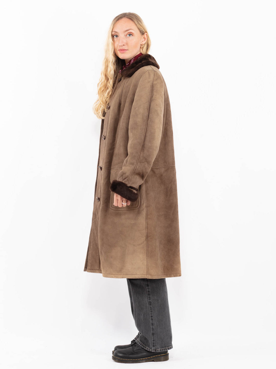 Vintage 70's Women Sheepskin Coat in BeigeA0678
