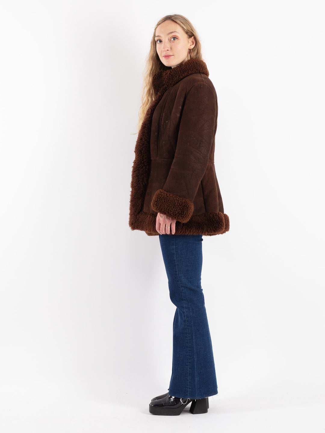 Vintage 70's Women Sheepskin Coat in BrownV8811