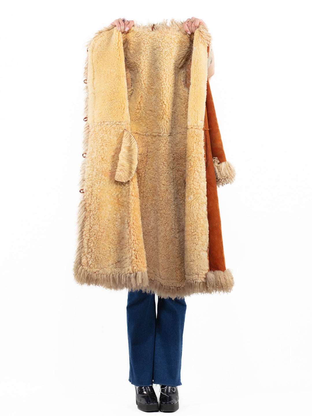 Vintage 70's Women Sheepskin Coat in BrownA0135
