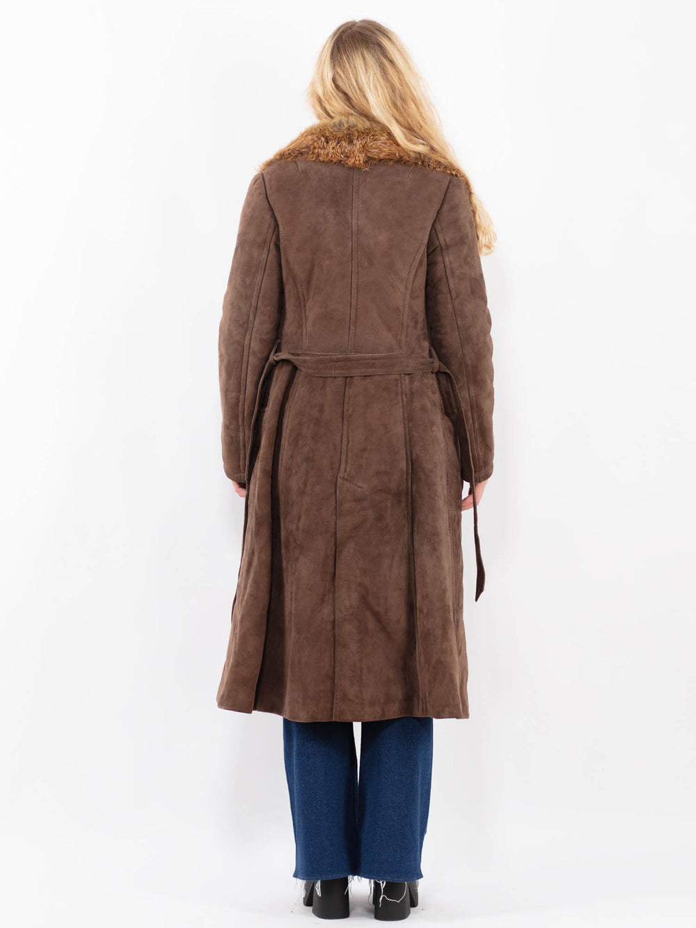 Vintage 70's Women Sheepskin Coat in BrownA0451