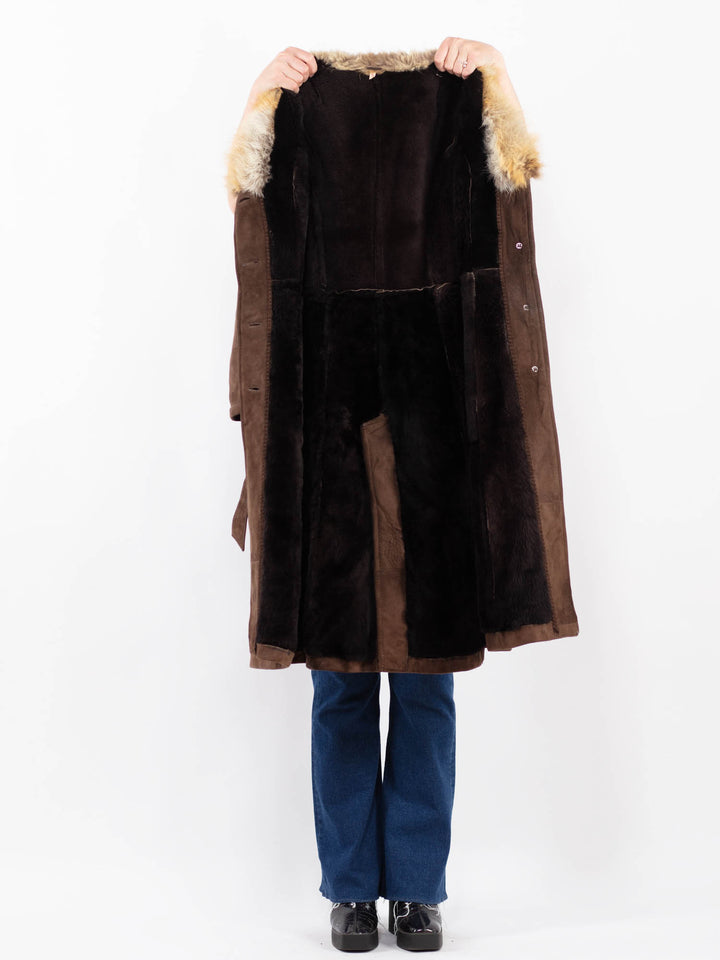 Vintage 70's Women Sheepskin Coat in BrownA0451
