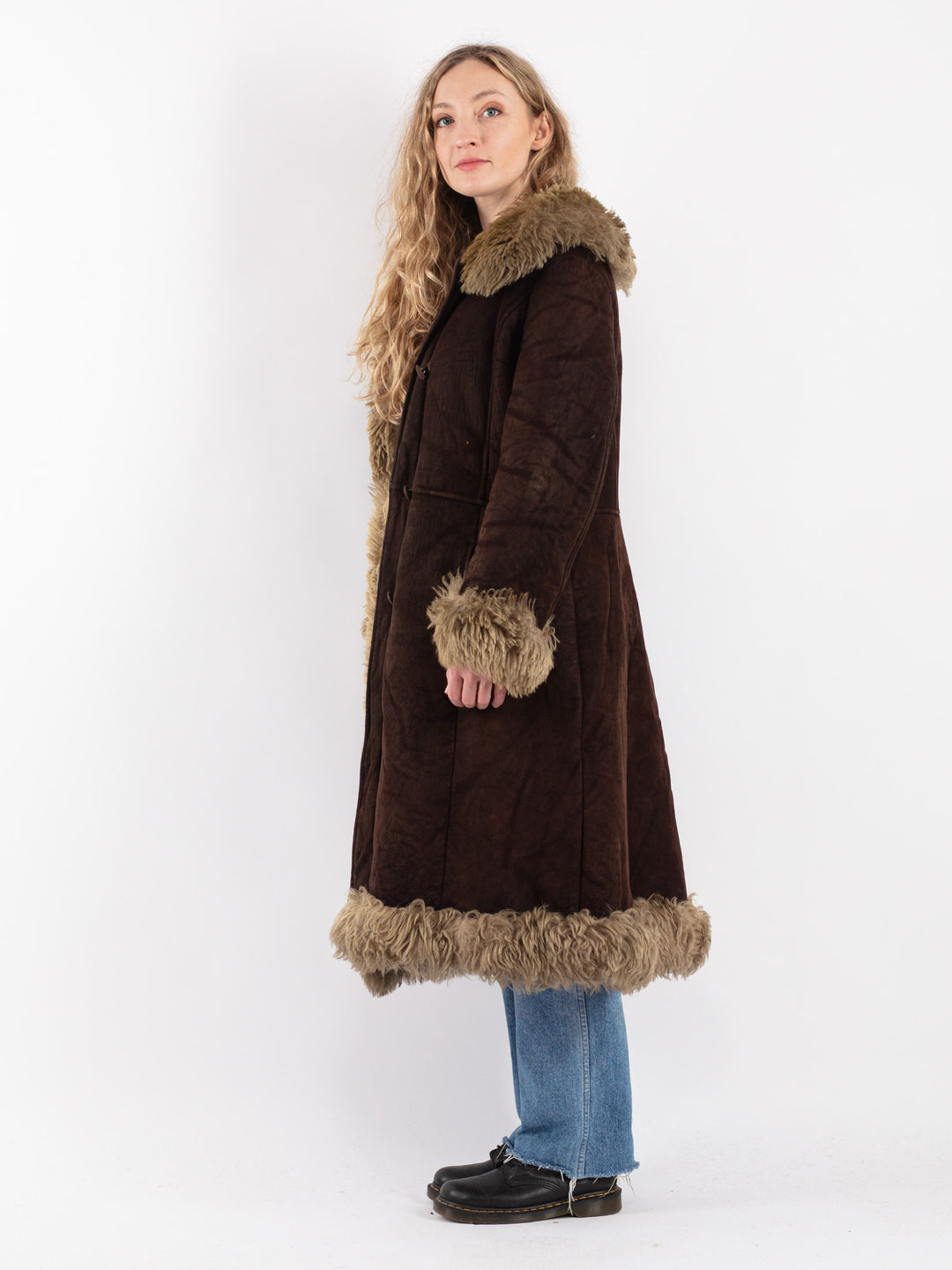 Vintage 70's Women Sheepskin Coat in BrownV9084