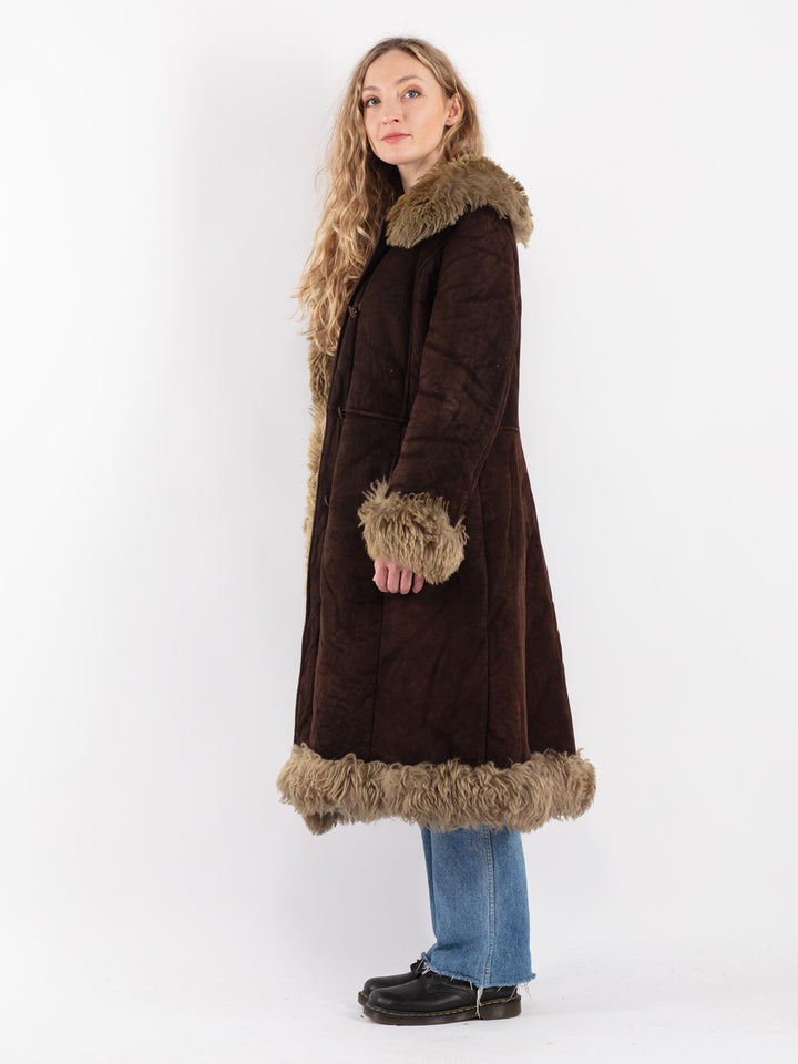 Vintage 70's Women Sheepskin Coat in BrownV9084