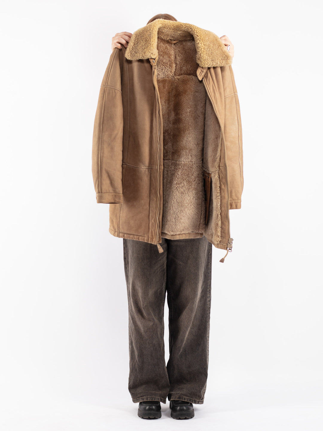 Vintage 70's Women Sheepskin Coat in Beige
