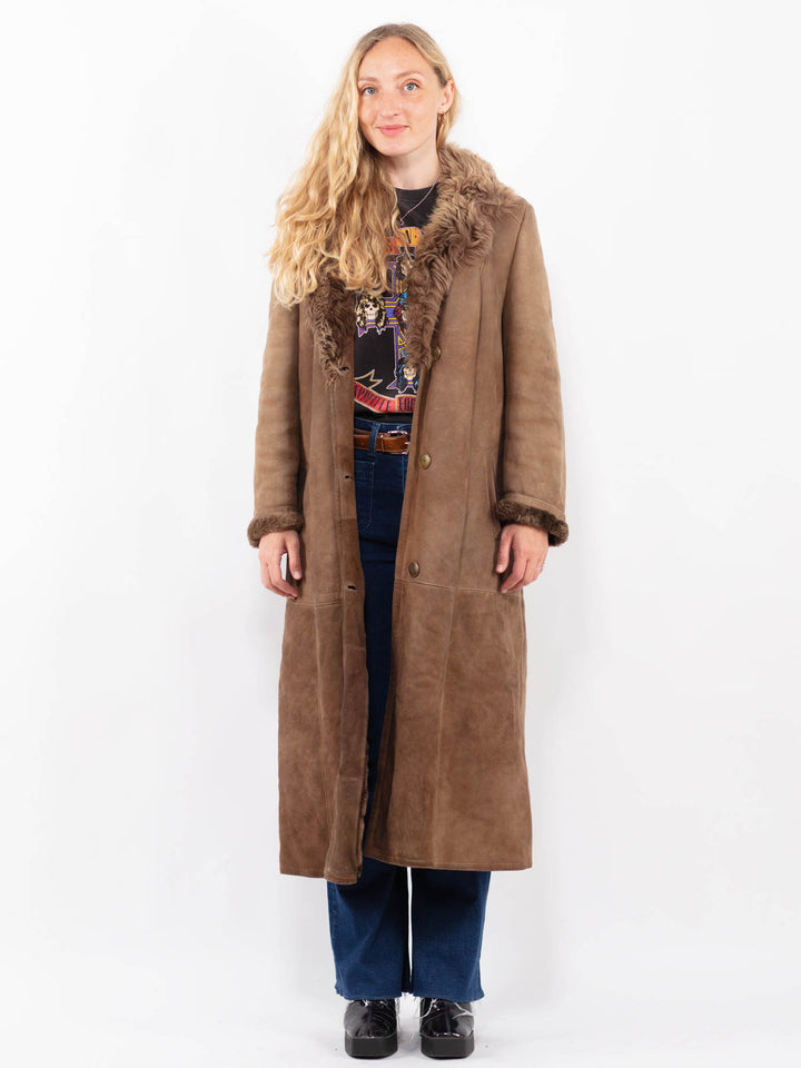 Vintage 70's Women Sheepskin Coat in BrownA0468
