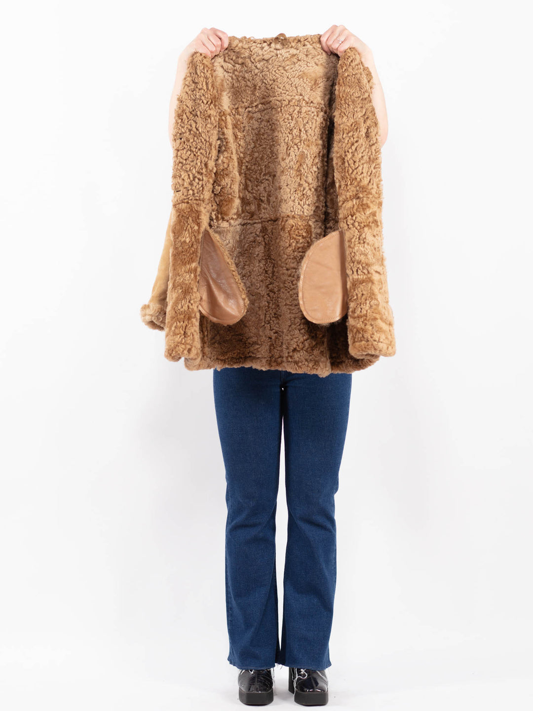 Vintage 70's Women Sheepskin Coat in BeigeA0469