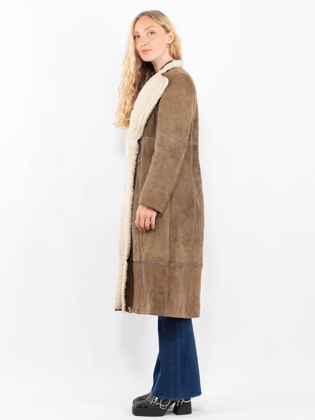 Vintage 70's Women Sheepskin in BrownA0471