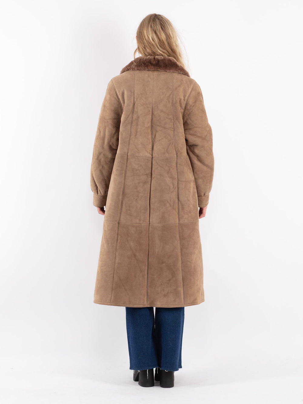 Vintage 70's Women Sheepskin Coat in Beige
