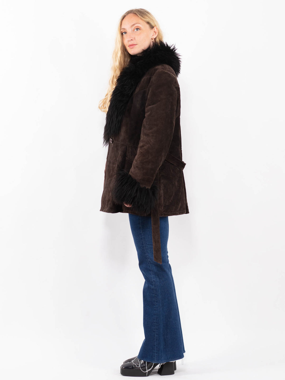 Vintage 70's Women Suede Sherpa Coat in BrownA0397