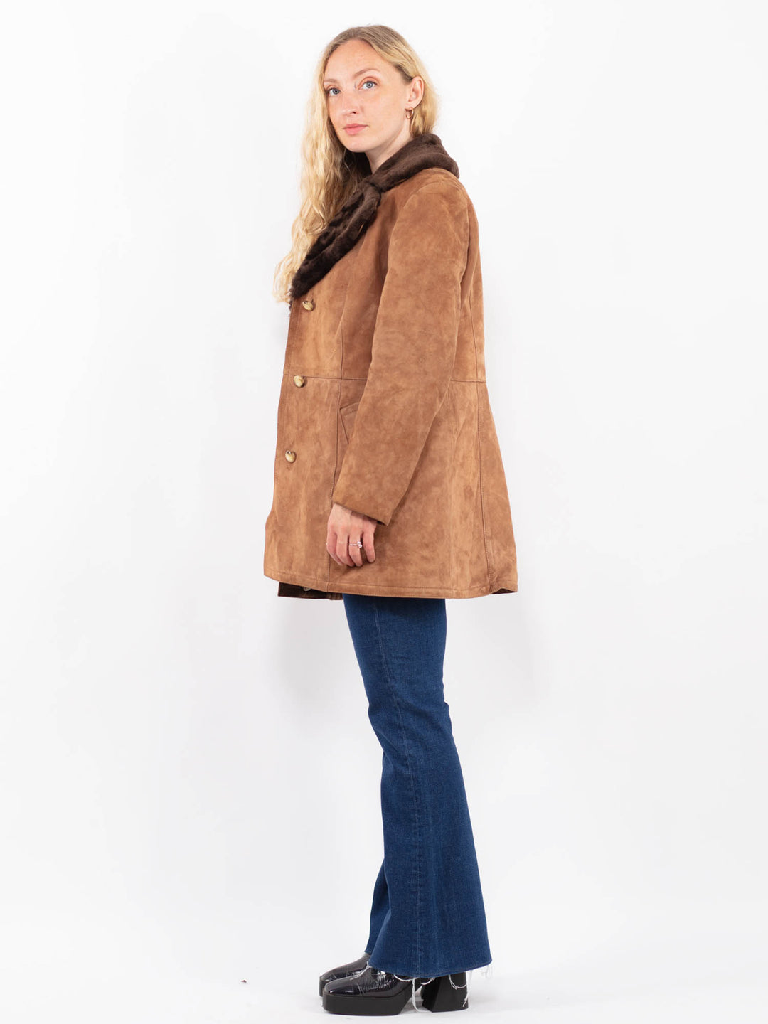 Vintage 70's Women Suede Sherpa Coat in BrownA0457