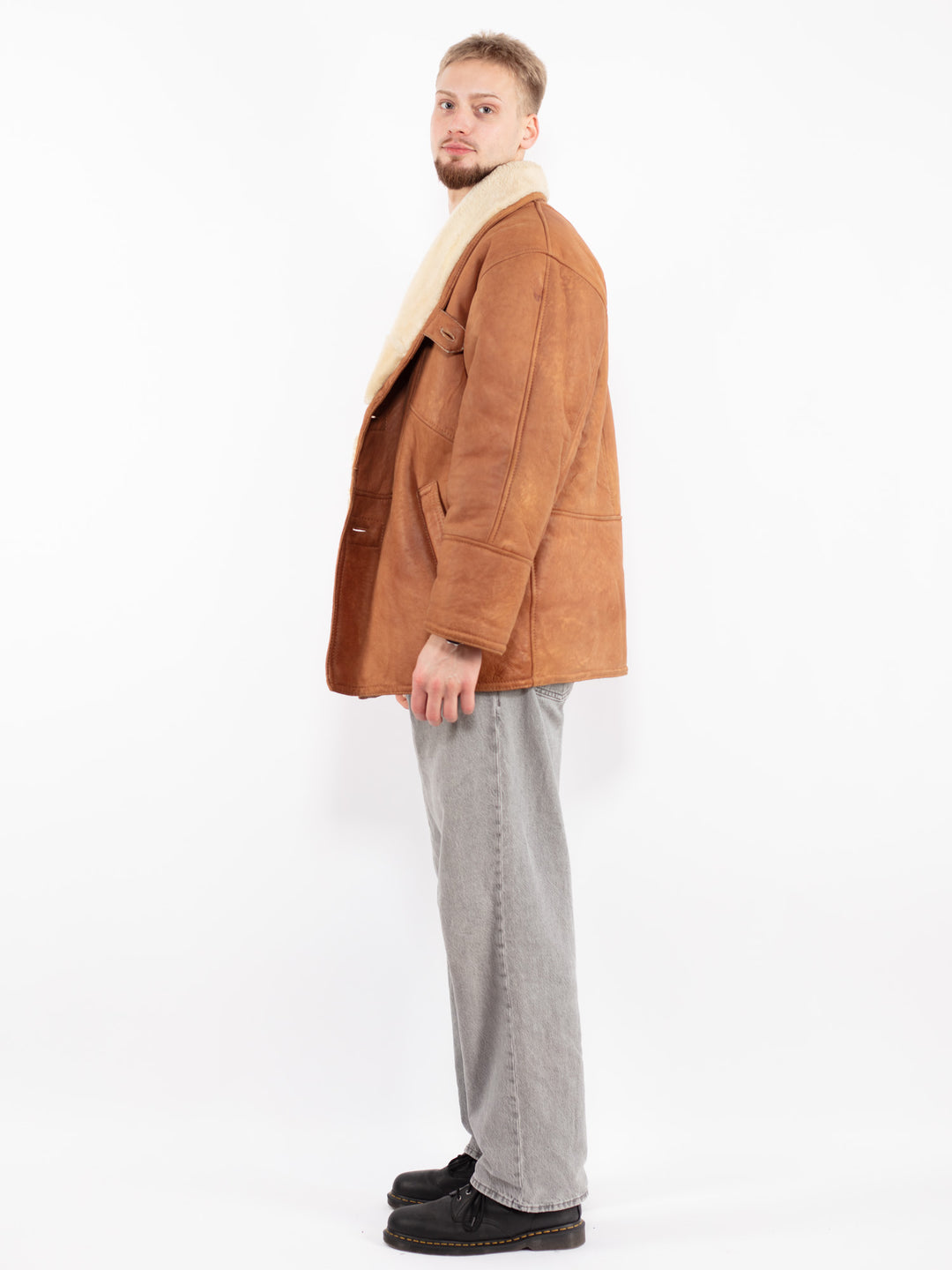 Vintage 80's Men Sheepskin Coat in Brown
