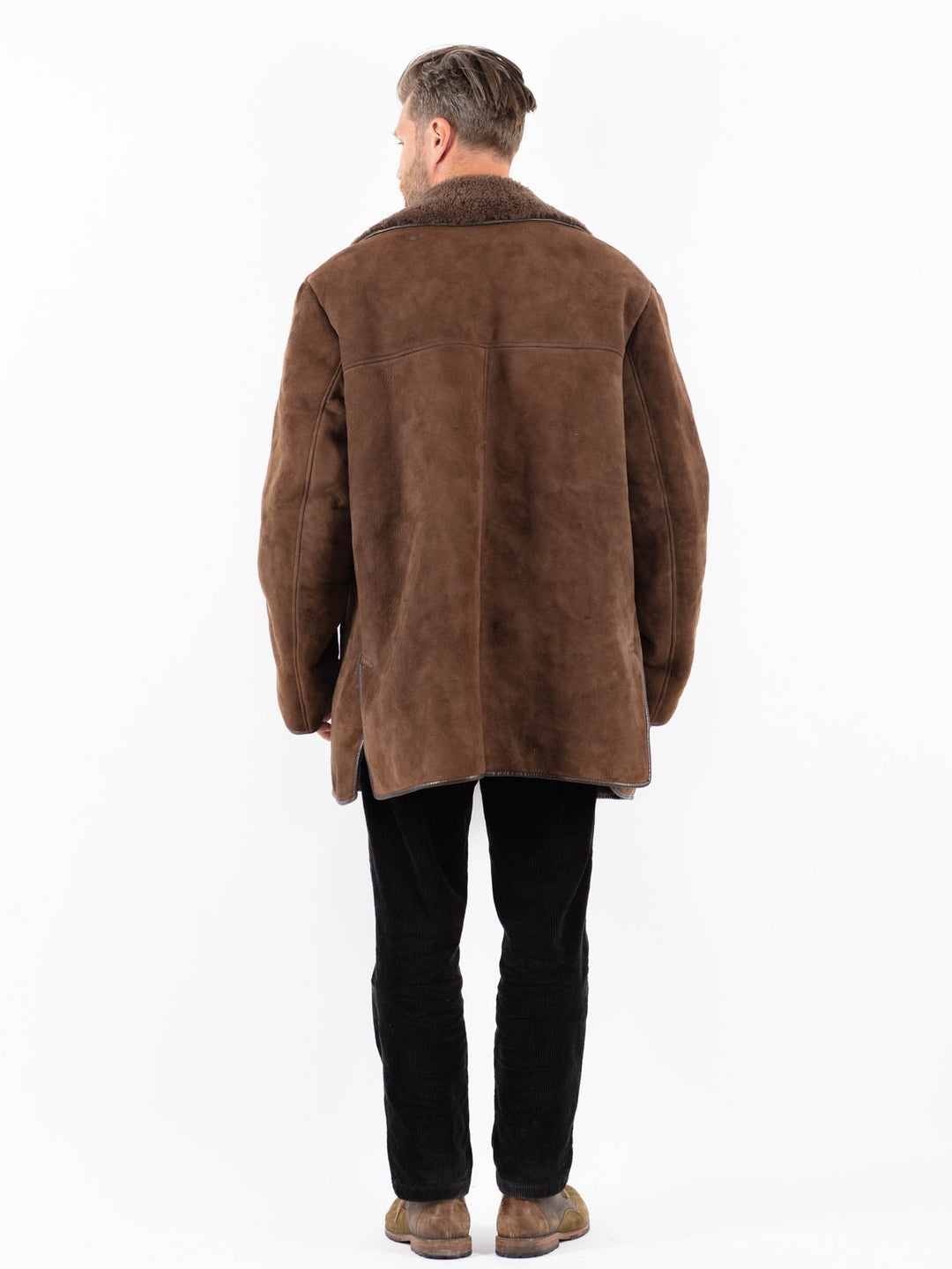 Vintage 80's Men Sheepskin Coat in BrownZ1828
