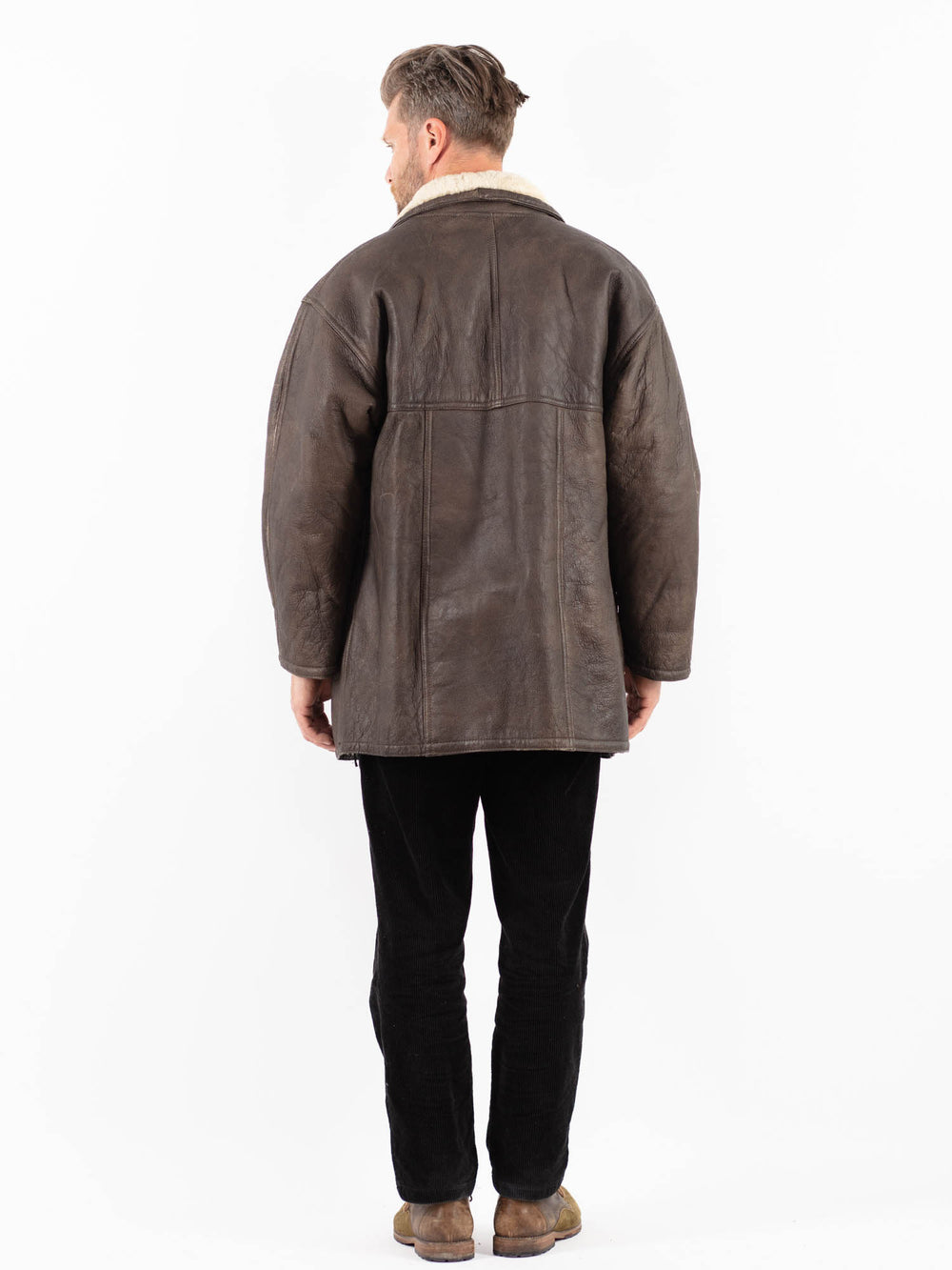 Vintage 80's Men Sheepskin Coat in BrownZ1895