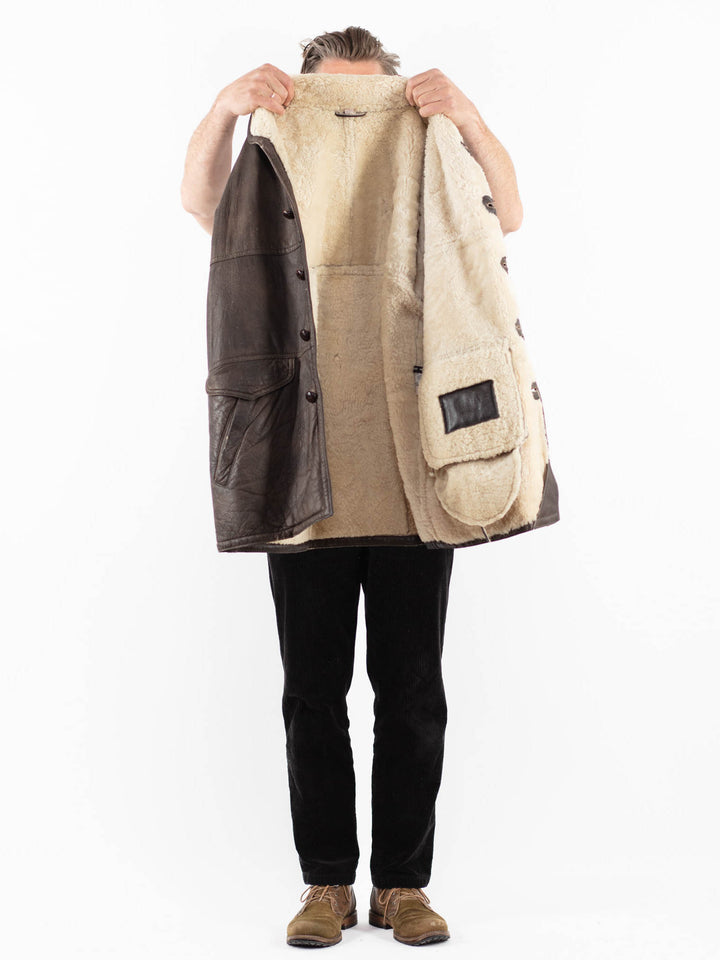 Vintage 80's Men Sheepskin Coat in BrownZ1895