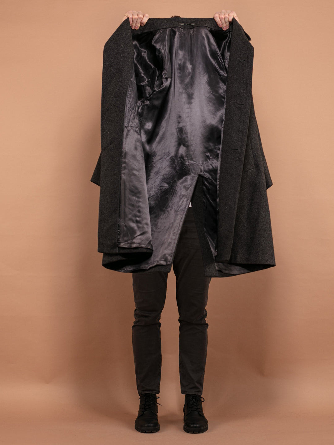 Vintage 80's Men Wool Coat in Gray - NorthernGrip