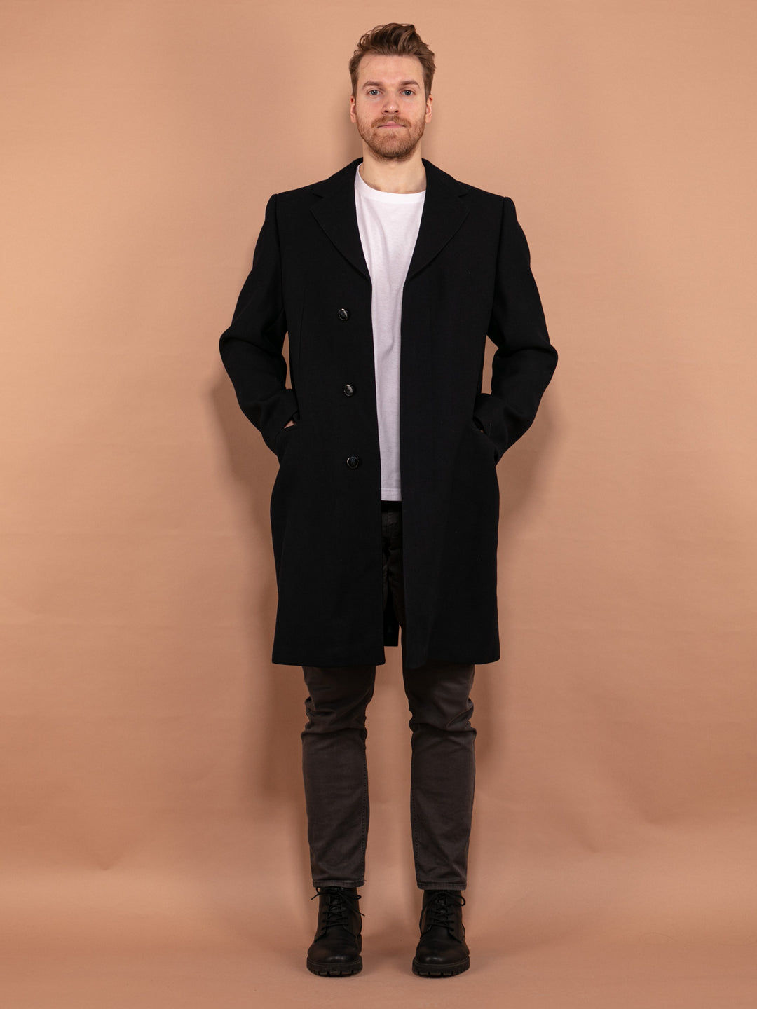 Vintage 80's Men Wool Blend Coat in Navy Blue - NorthernGrip