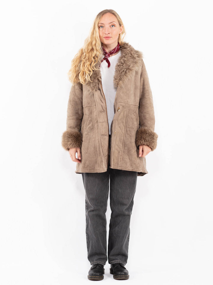 Vintage 80's Women Sheepskin Coat in BeigeA0589