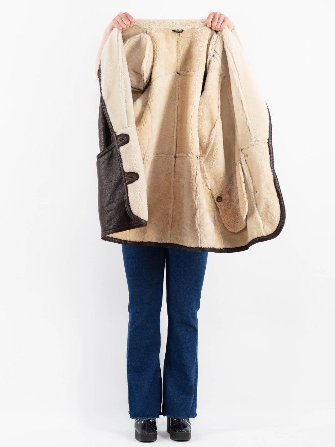 Vintage 80's Women Sheepskin Shearling Coat in BrownV9859