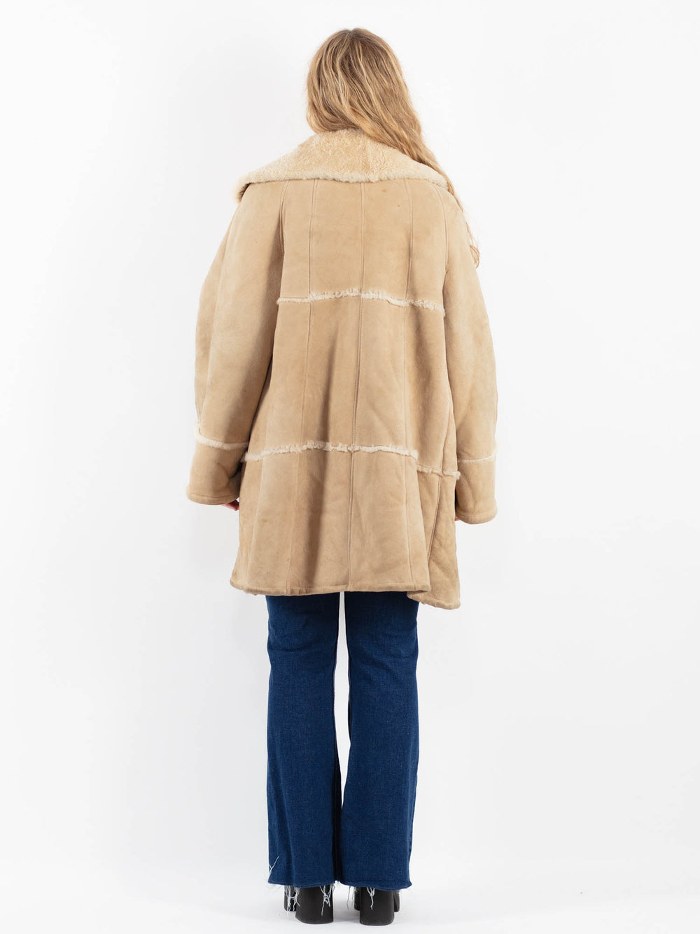 Vintage 80's Women Sheepskin Coat in BeigeV9863