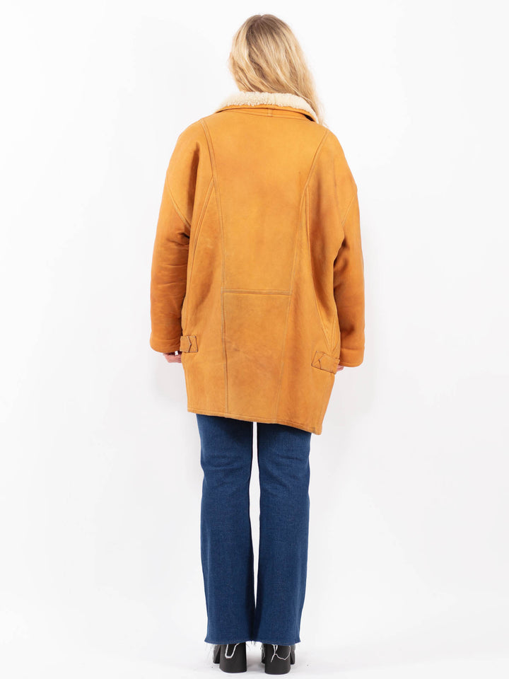 Vintage 80's Women Sheepskin Coat in BrownA0365