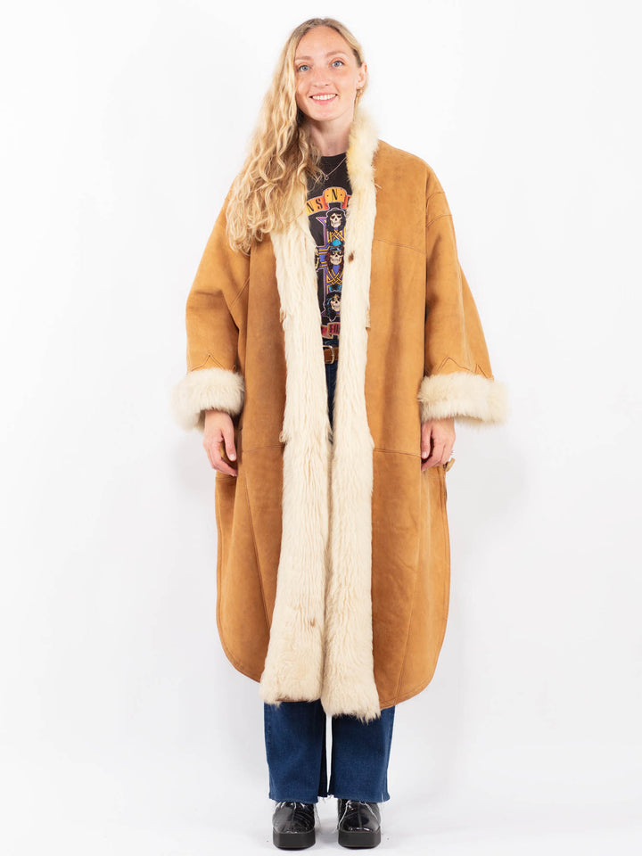Vintage 80's Women Sheepskin Coat in BrownA0372