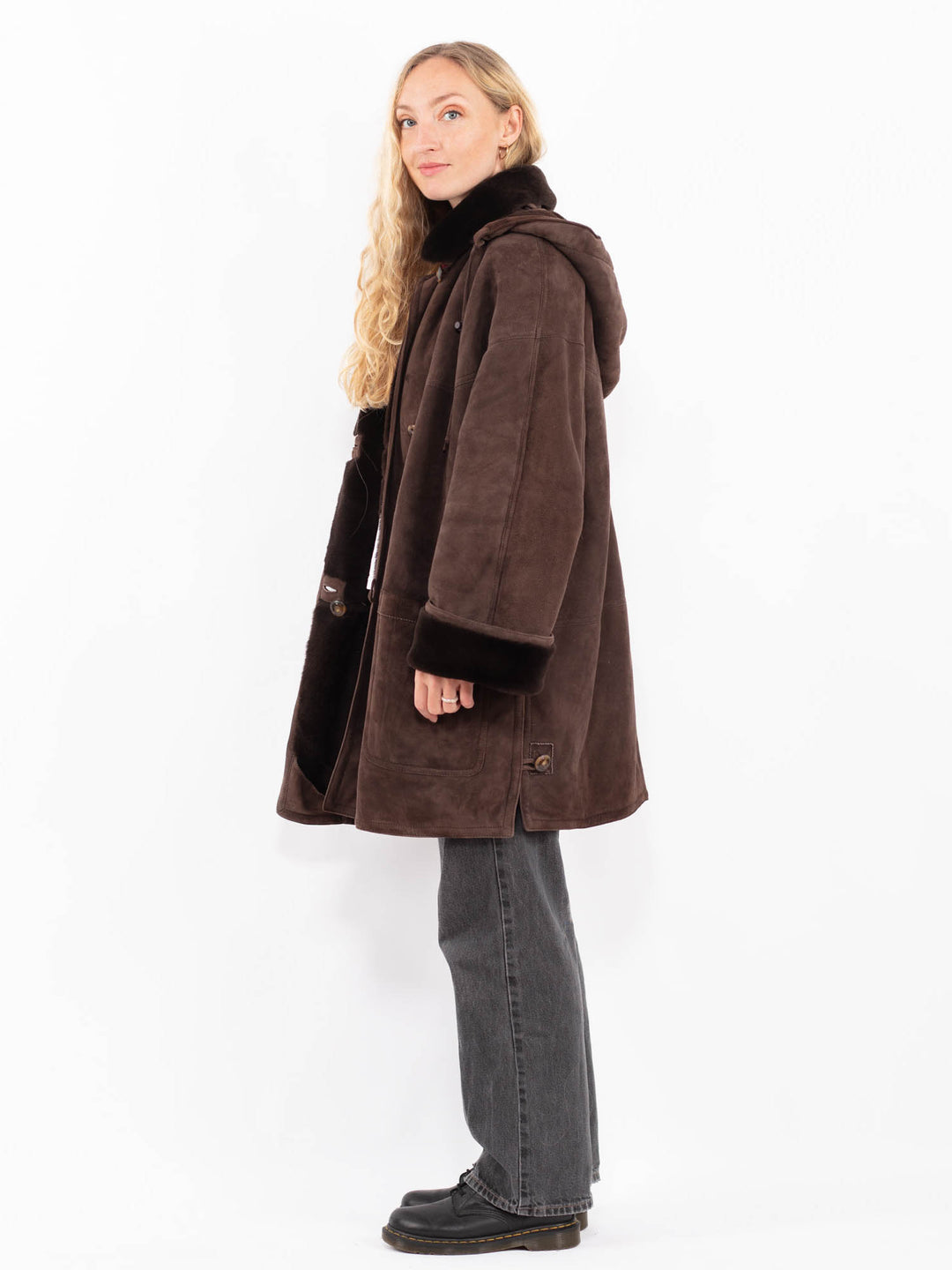 Vintage 80's Women Sheepskin Shearling Coat in BrownA0617