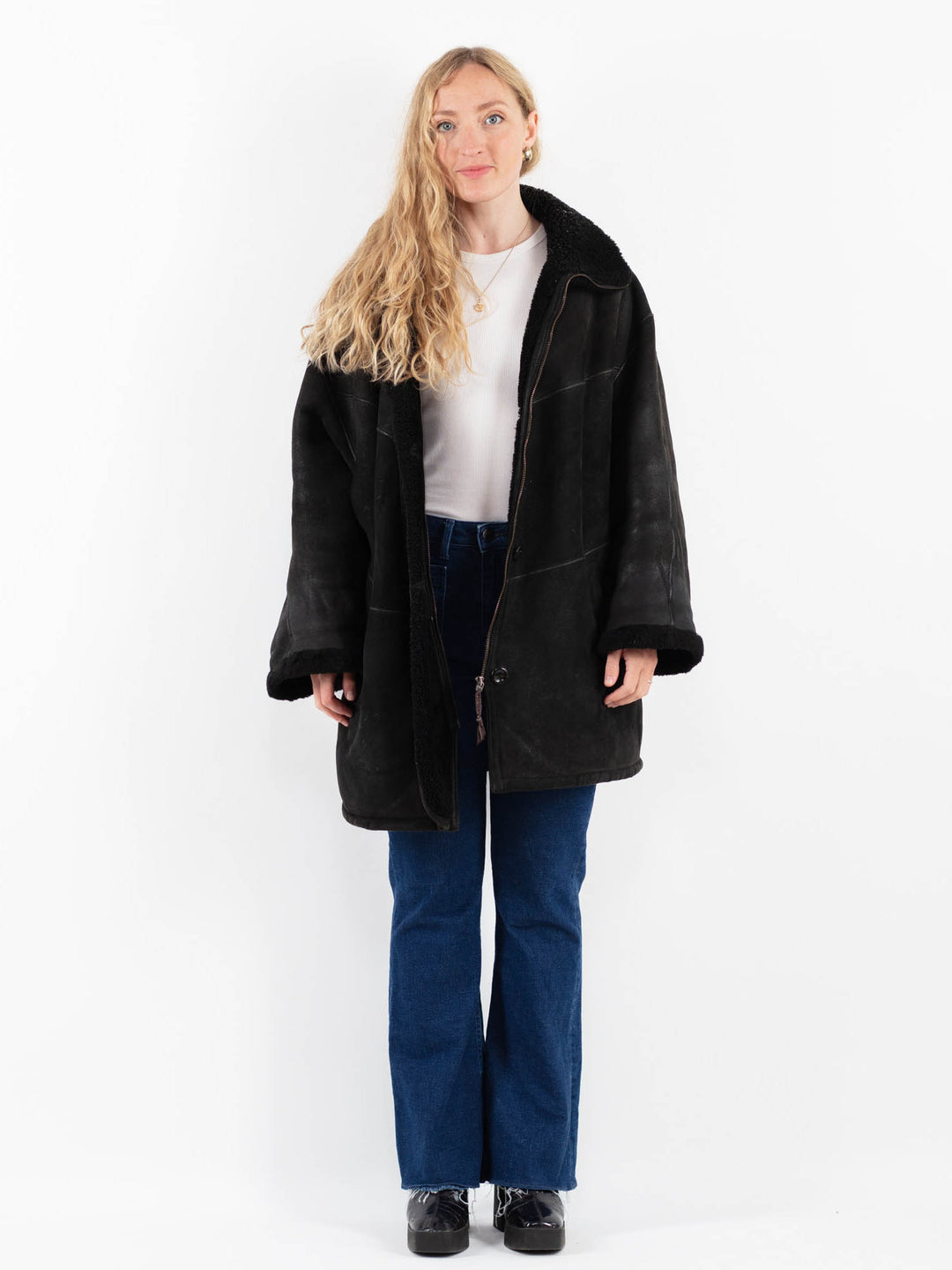 Vintage 90's Women Sheepskin Coat in BlackV9873