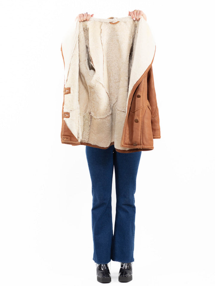 Vintage 80's Women Sheepskin Coat in BrownA0062