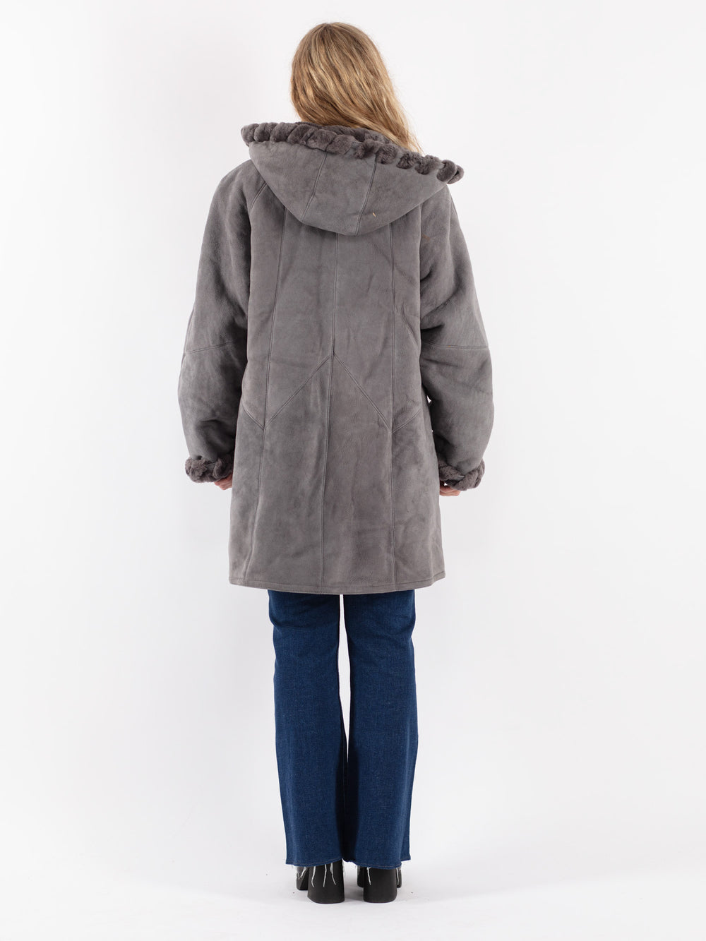 Vintage 80's Women Sheepskin Coat in Gray