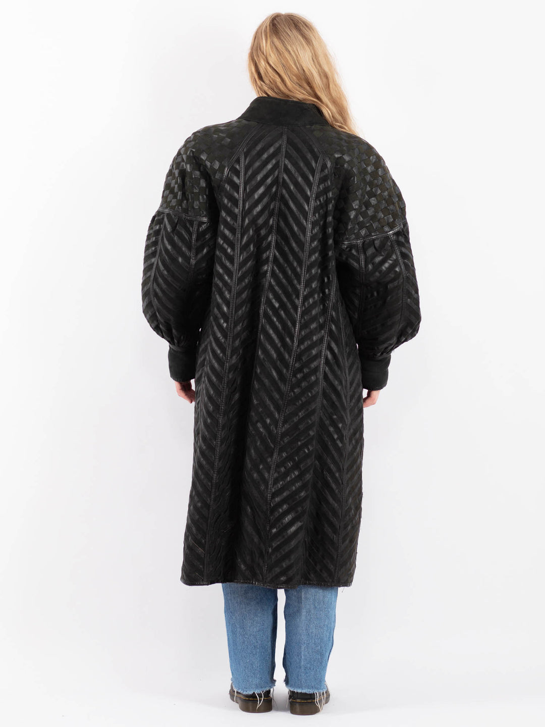 Vintage 80's Women Sheepskin Shearling Coat in BlackV9469