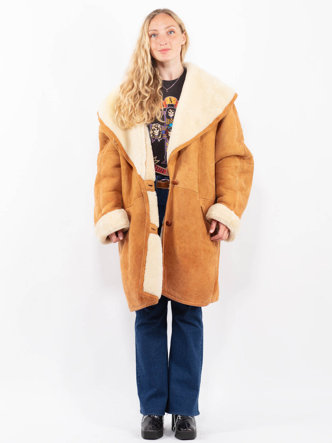 Vintage 80's Women Sheepskin Coat in BrownA0379
