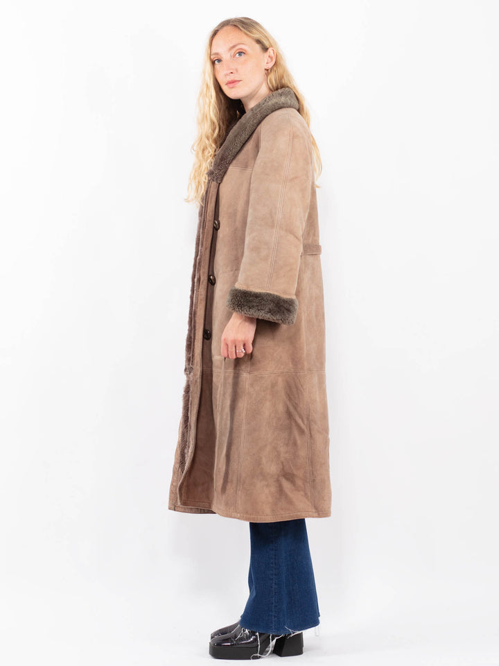 Vintage 80's Women Sheepskin Coat in BeigeA0380
