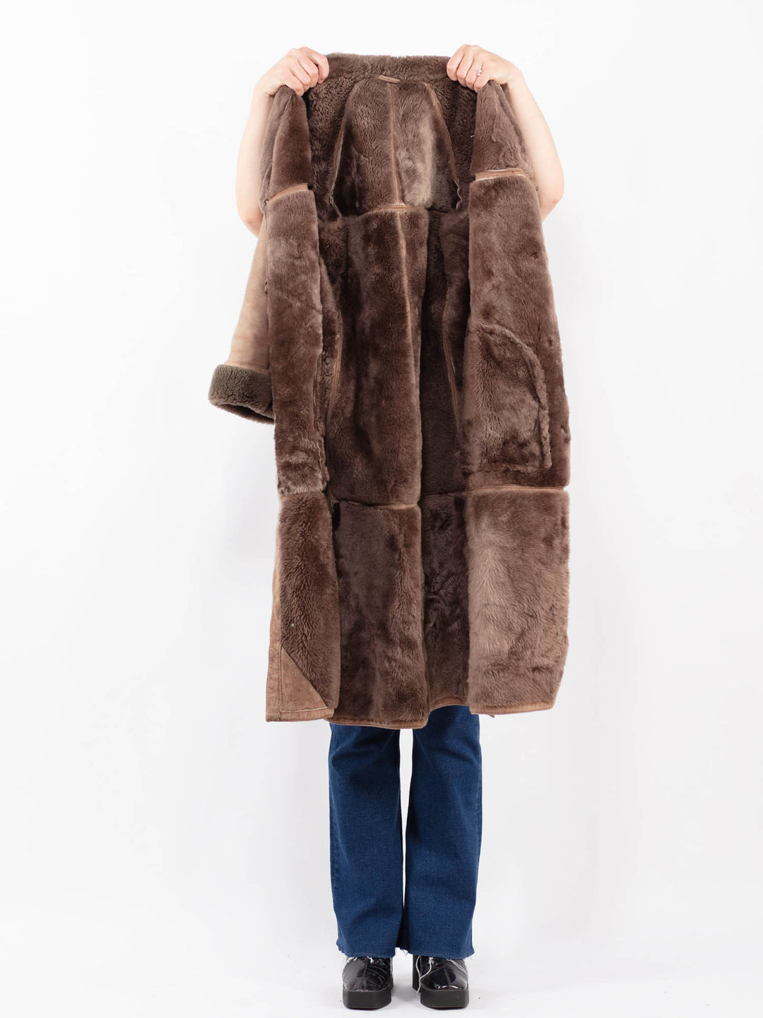Vintage 80's Women Sheepskin Coat in BeigeA0380