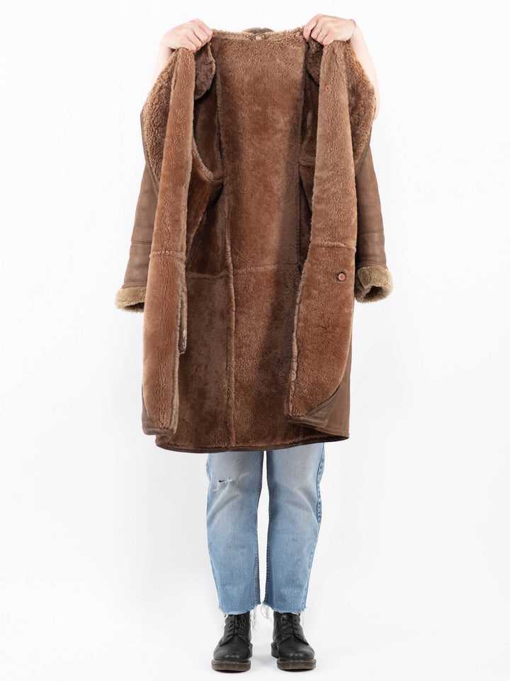 Vintage 80's Women Sheepskin Coat in BrownA0278