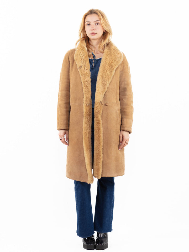 Vintage 80's Women Sheepskin Coat in BeigeA0071