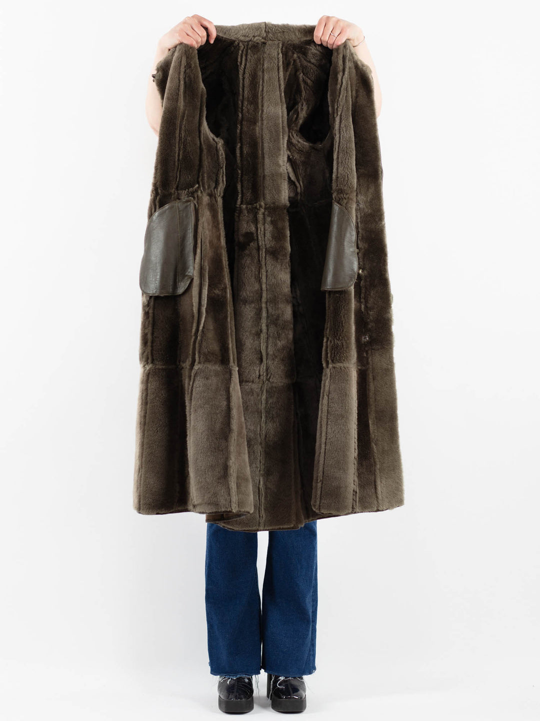 Vintage 80's Women Sheepskin Coat in BrownV9890
