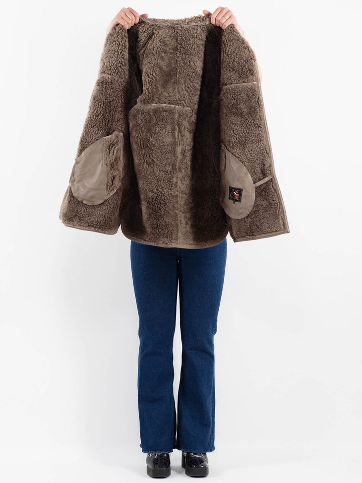Vintage 80's Women Sheepskin Coat in BeigeV9892