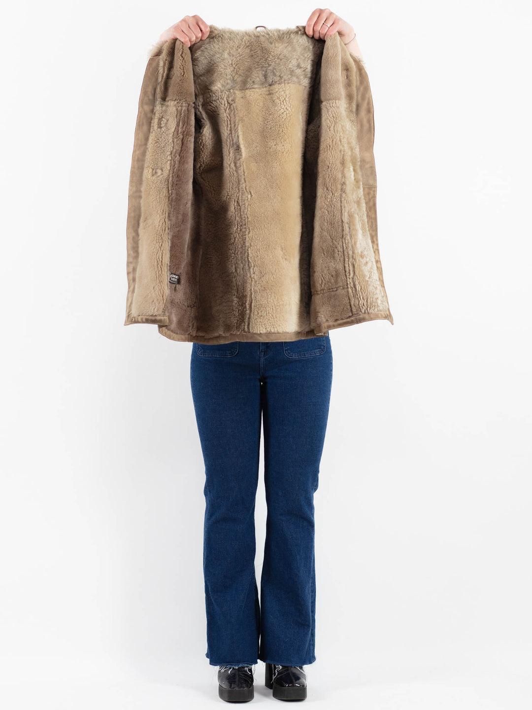 Vintage 80's Women Sheepskin Coat in BeigeV9893