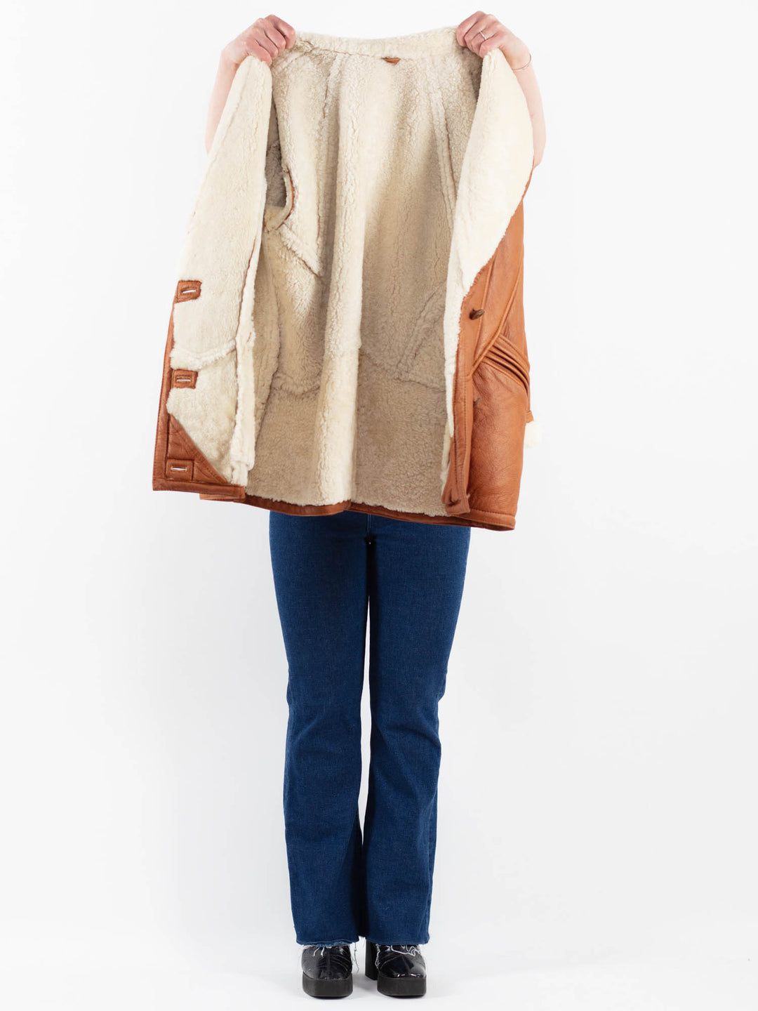 Vintage 80's Women Sheepskin Coat in BrownV9895