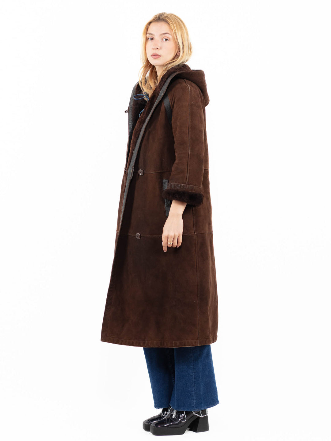 Vintage 80's Women Sheepskin Coat in BrownA0086
