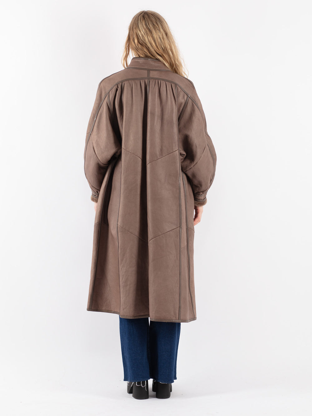Vintage 80's Women Sheepskin Coat in Brown