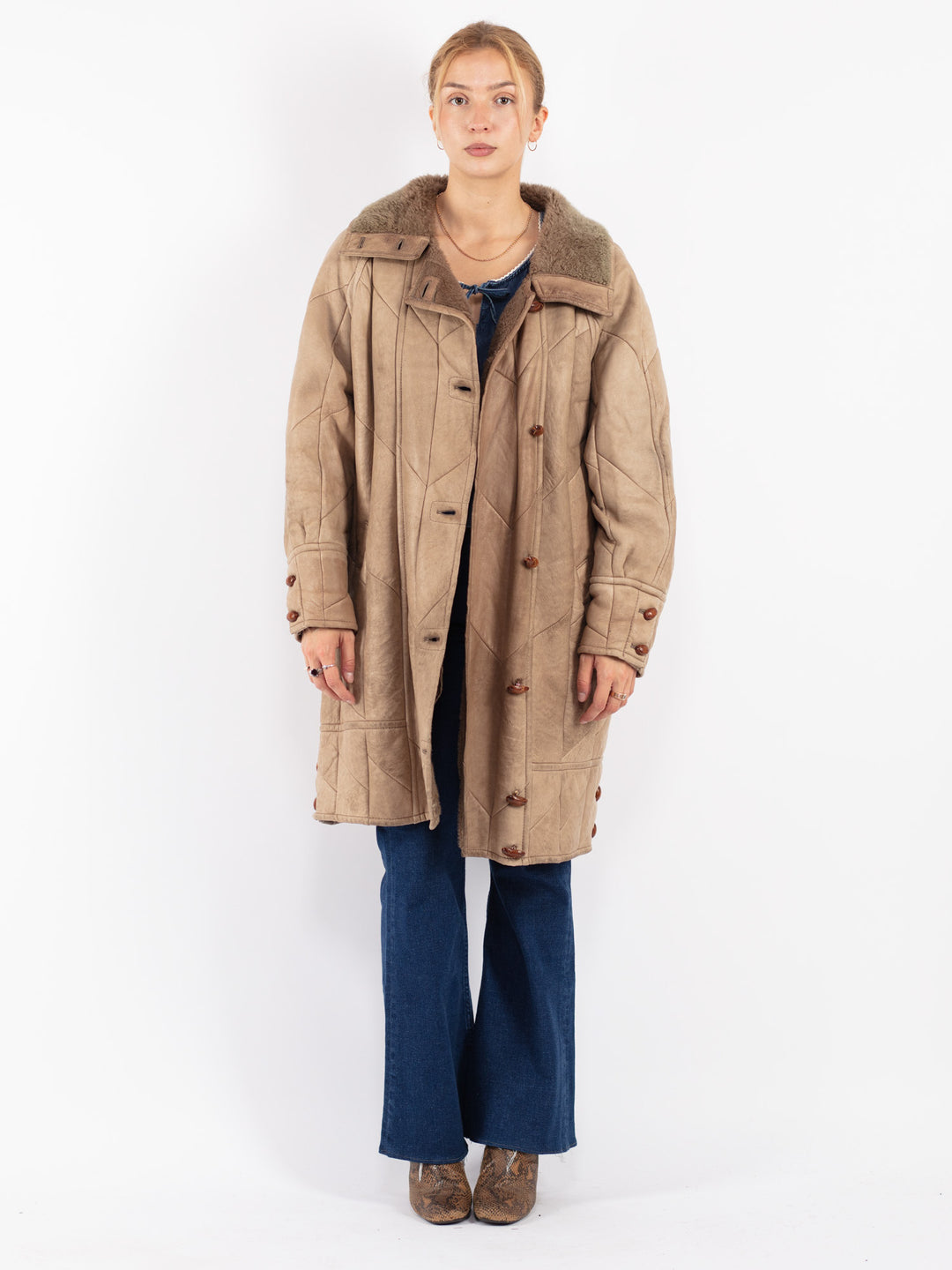 Vintage 80's Women Sheepskin in Beige