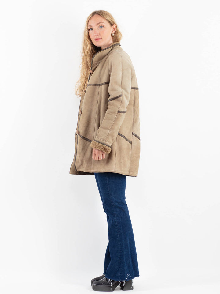Vintage 80's Women Sheepskin Coat in BeigeV9901